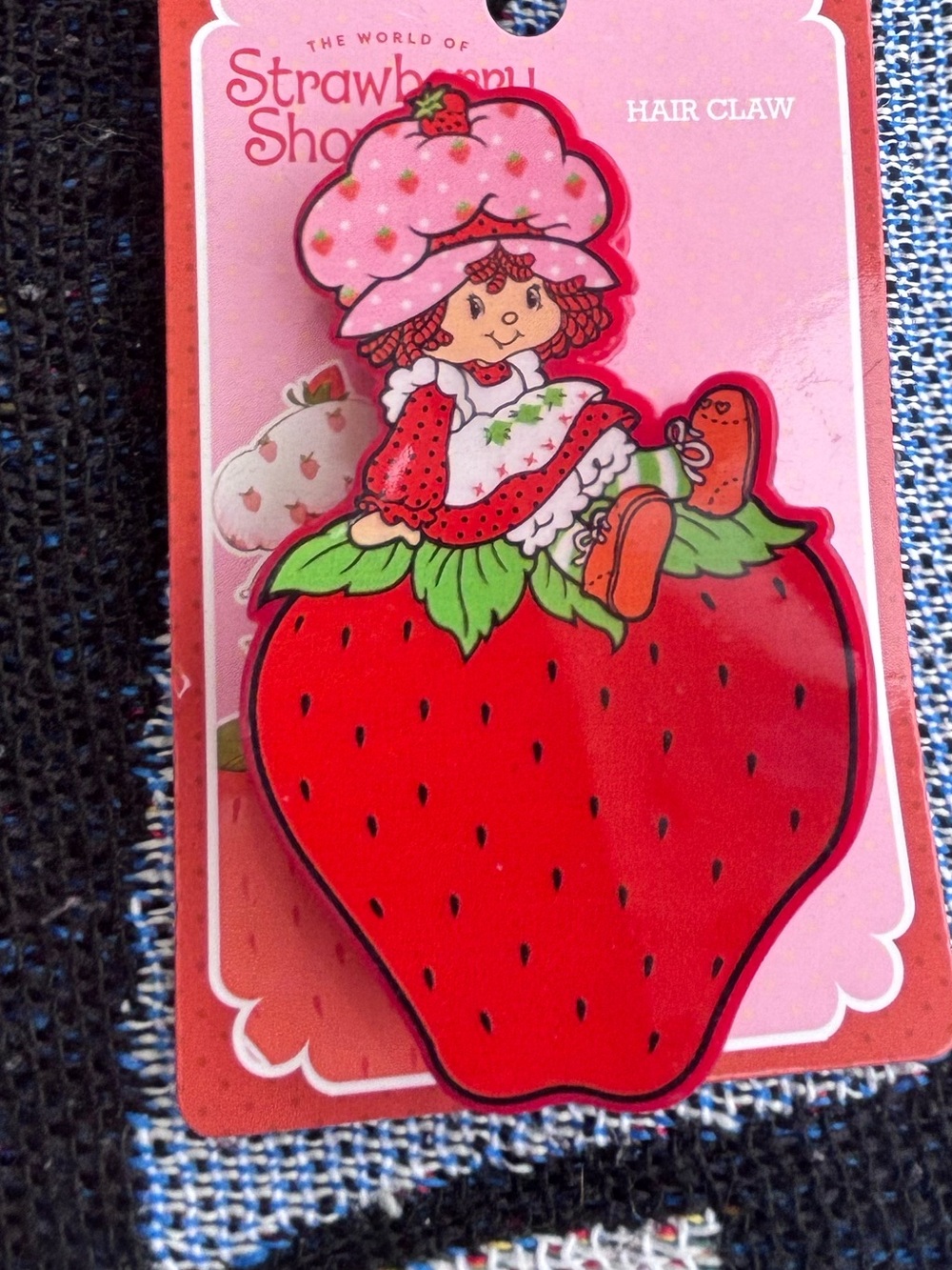 NWT STRAWBERRY SHORTCAKE CLAW CLIP HAIR ACCESSORY